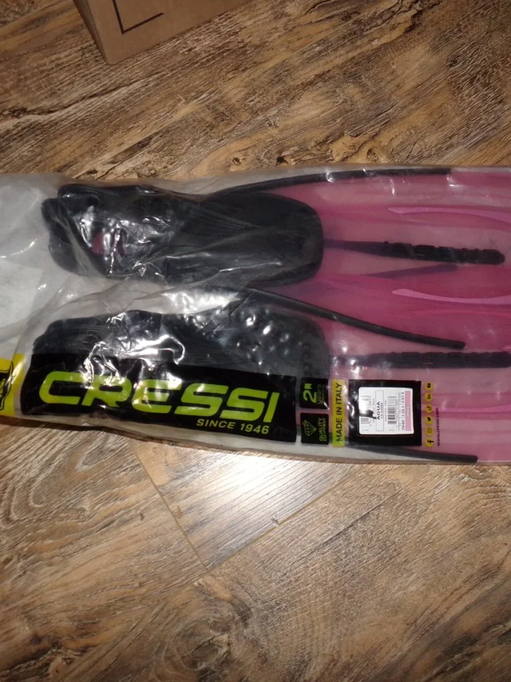 Cressi Adult Snorkeling Fins Full Foot Pocket, Aqua - Pink - M 6.5/7 W 7.5/8.5